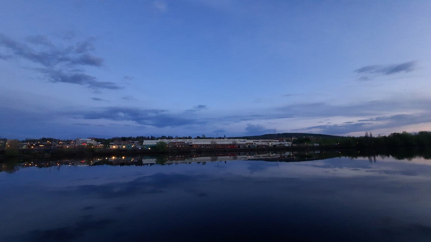 Lac Des Nations De Sherbrooke (Vue Times Hotel Sherbrooke)