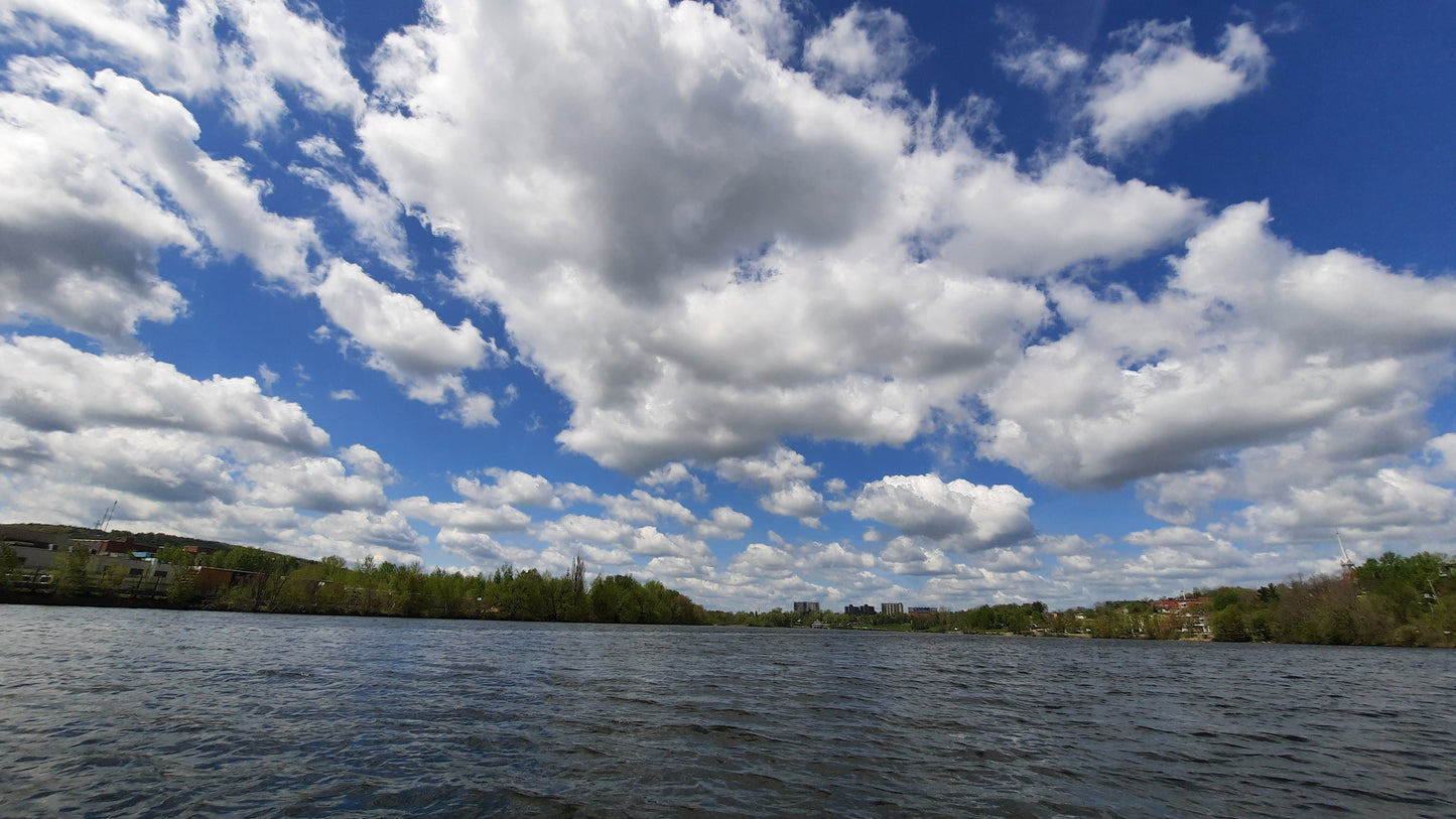 Trouve Le Pavillon Armand Nadeau Au Lac Des Nations 18 Mai 2021 (Nuages)