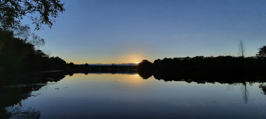 Coucher De Soleil Du 24 Septembre 2021 18H20 (Vue 1) Rivière Magog À Sherbrooke. Pont Jacques