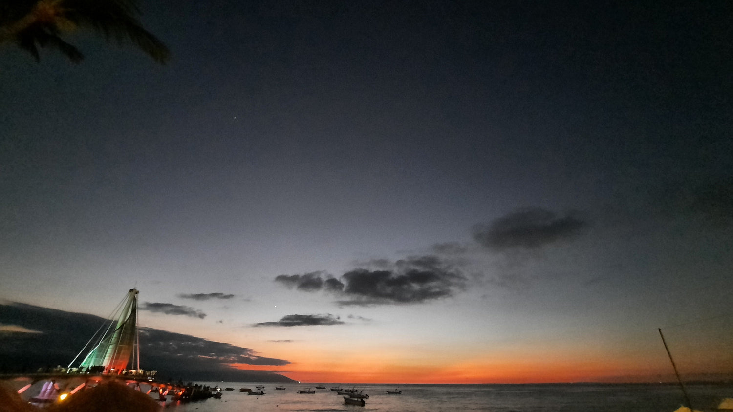 Muelle Playa Los Muertos Atardacer Puerto Vallarta