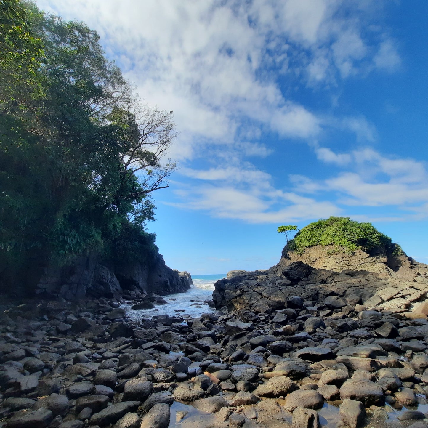 Roca Verde / Rocas De Amancio