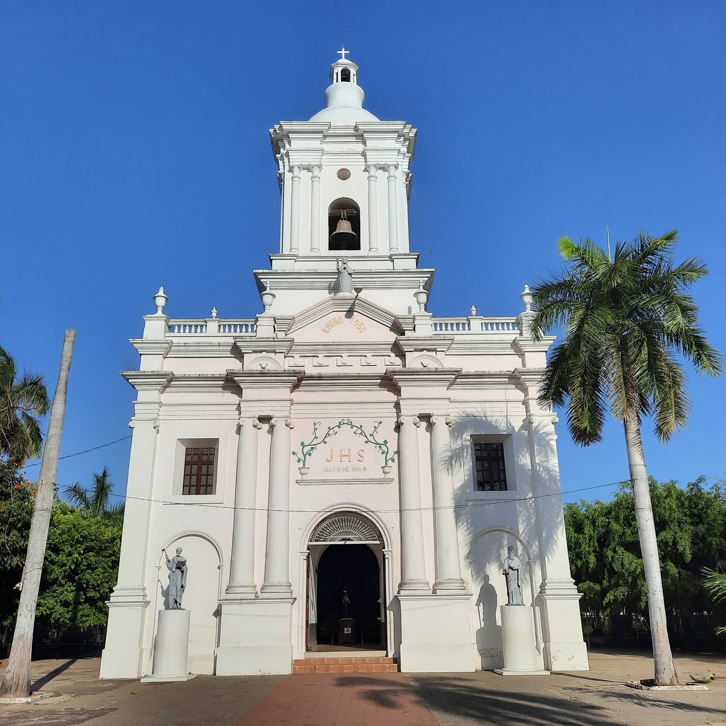 Iglesia Dulce Nombre De Jesús El Calvario