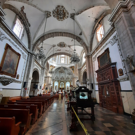 Basílica De San José Y Nuestra Señora Del Sagrado Corazón (3 Photos)