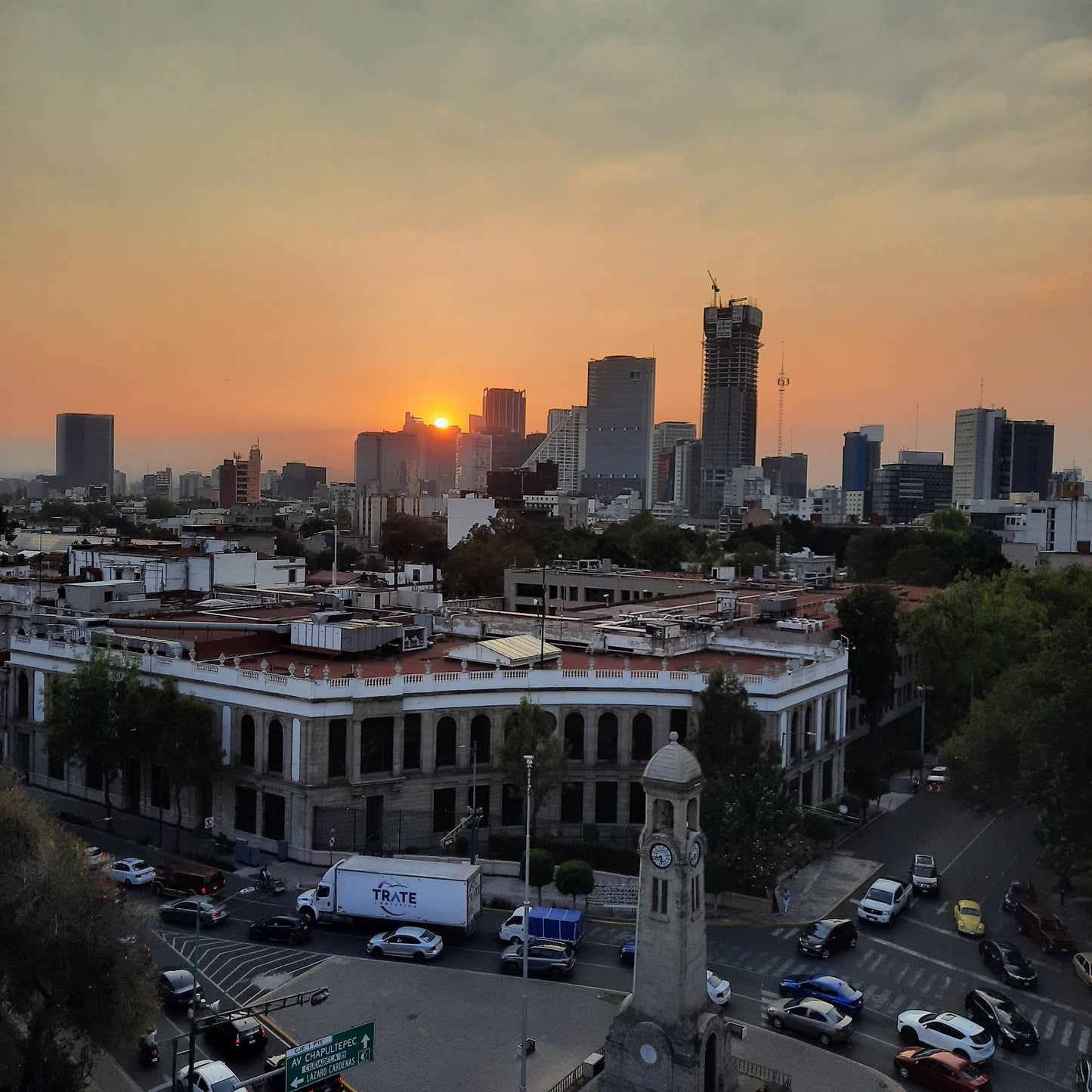 2023-11-06 Coucher De Soleil À Mexico City (4 Photos)