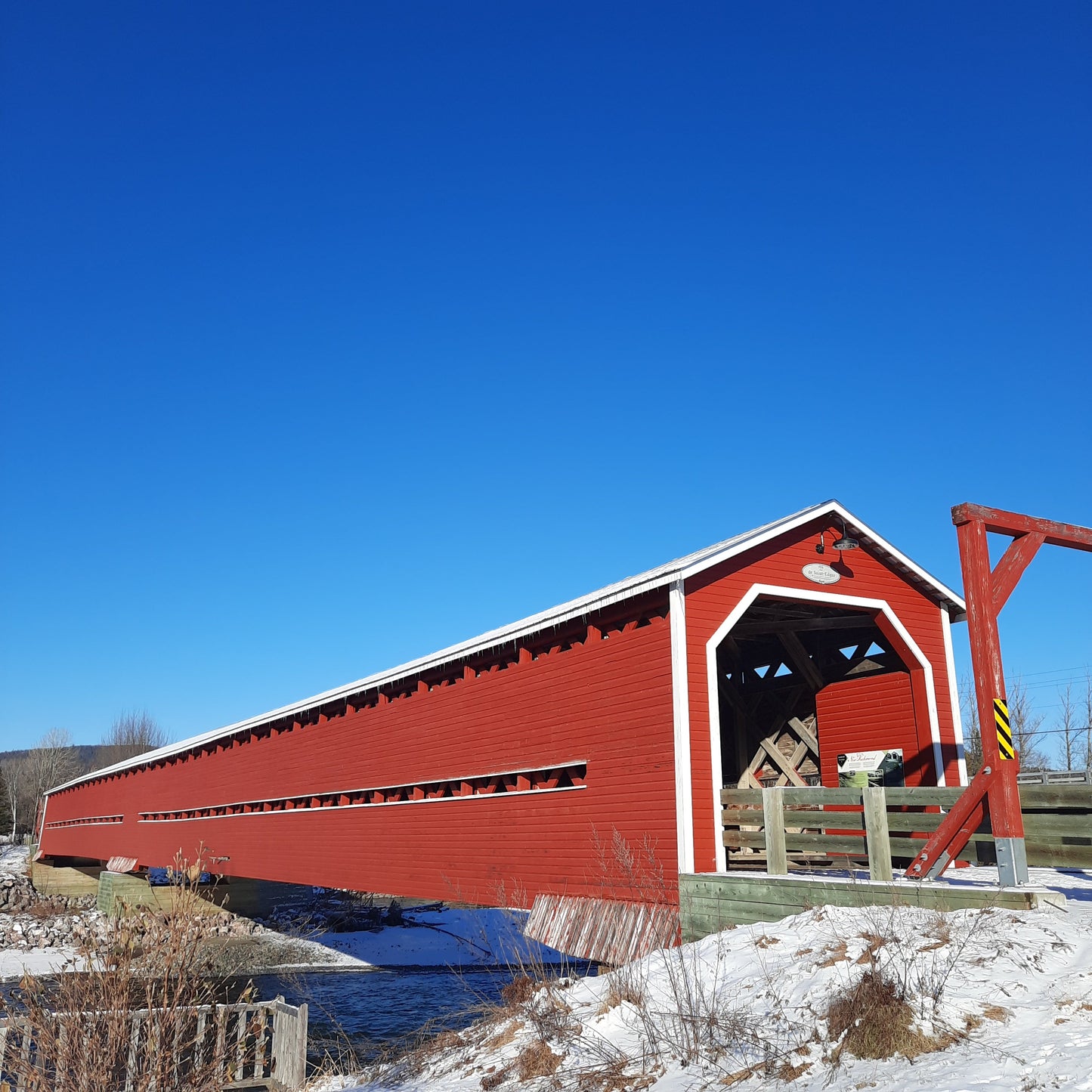 Le Pont Couvert De Saint-Edgar (8 Photos)